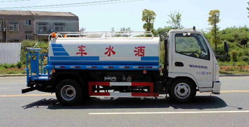 東風全系列灑水車，廠家直銷免稅包上戶，價格實在供應充足